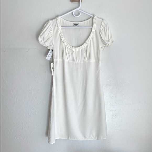 Aritzia Sunday Best pacey dress - Picture 6 of 8